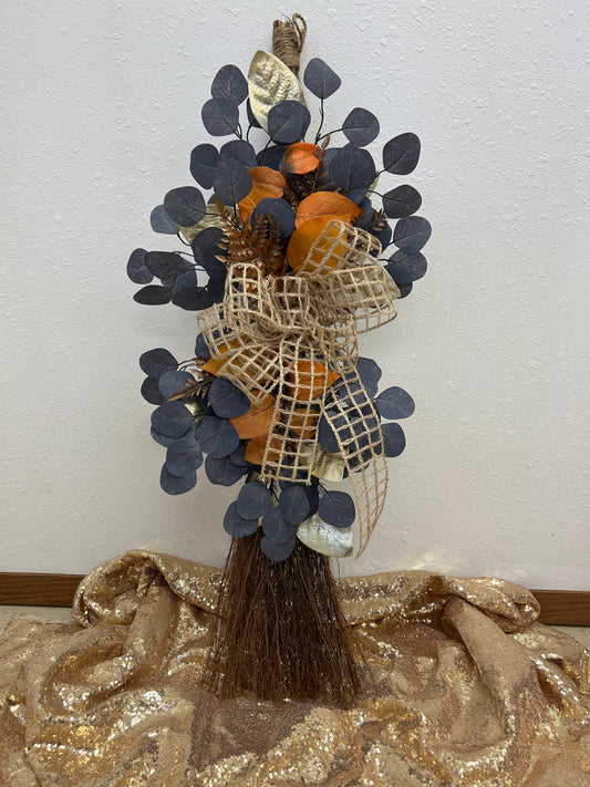 Blue Eucalyptus Cinnamon Broom